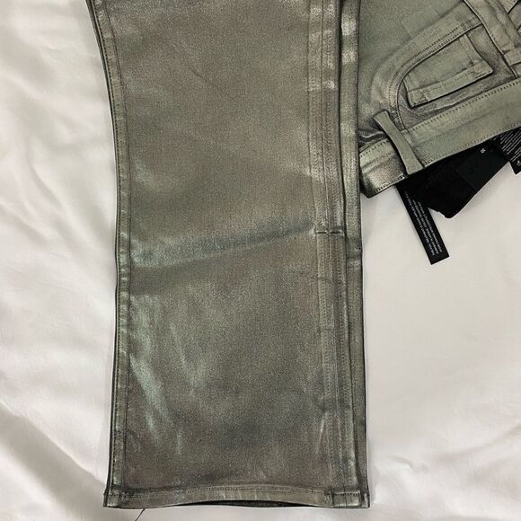 NWT J Brand Selena  Mid Rise Crop Boot Jeans - Picture 8 of 10